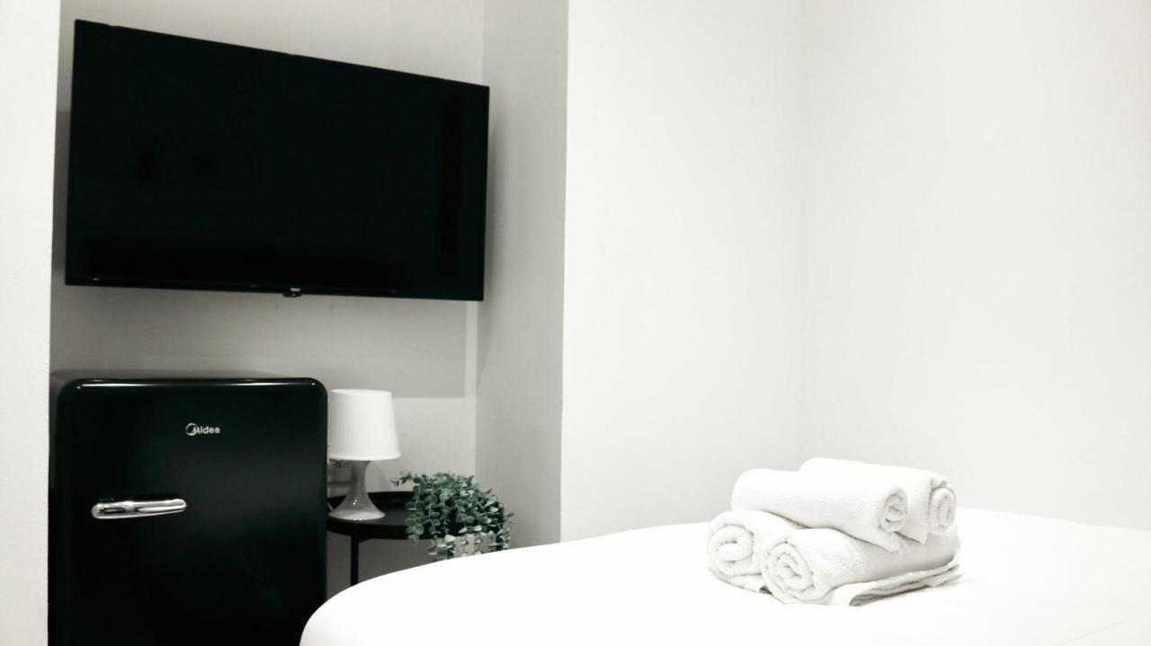 Underground Hotel Tel Aviv Luaran gambar