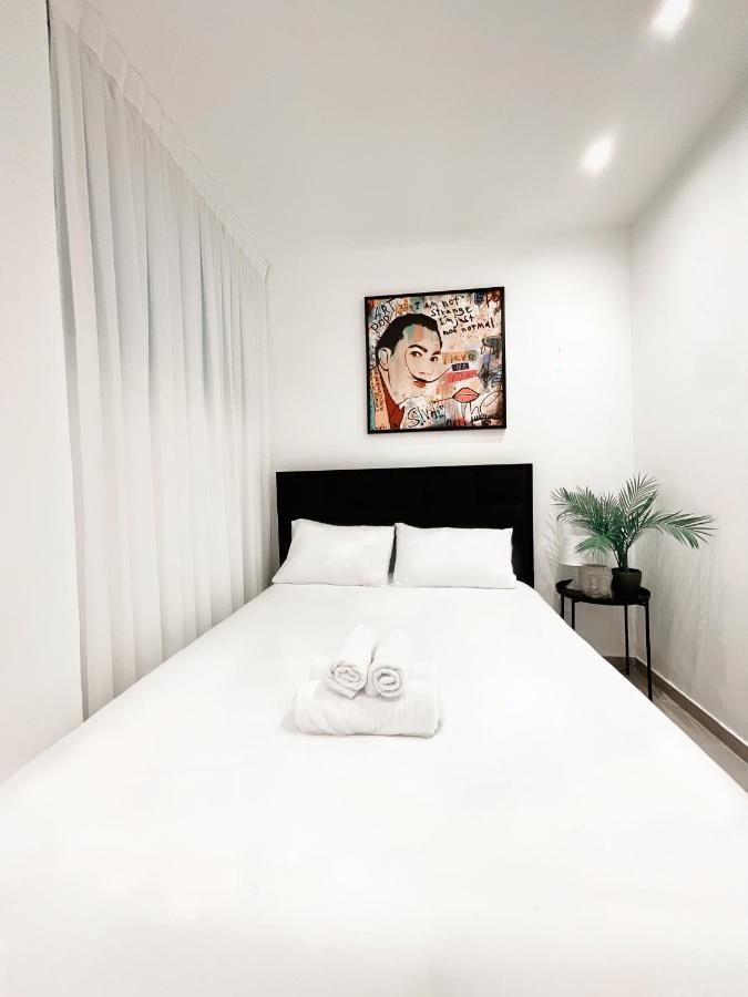 Underground Hotel Tel Aviv Luaran gambar
