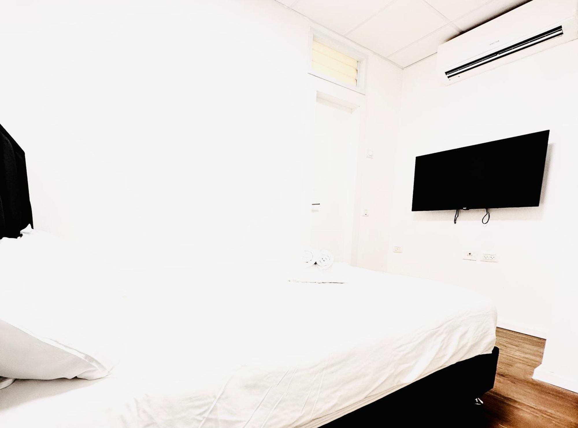 Underground Hotel Tel Aviv Luaran gambar